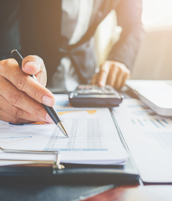 cooperation-analyst-chart-professional-paper-economics